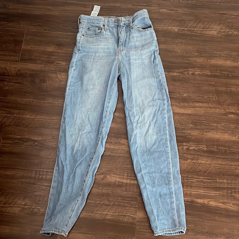 Levi's High Loose Taper Jeans